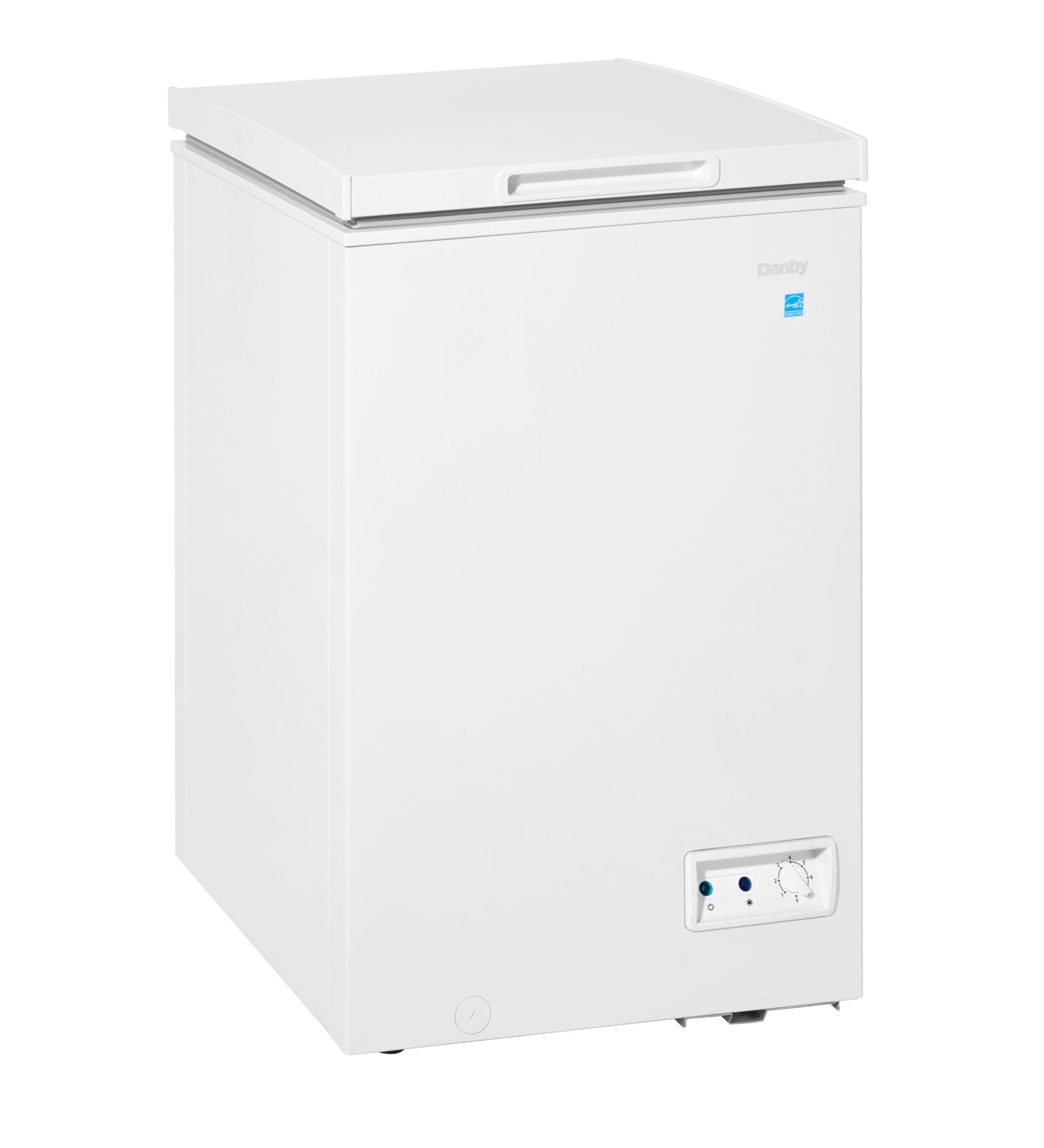 Danby - 3.5 cu. Ft  Chest Freezer in White - DCF035A5WDB