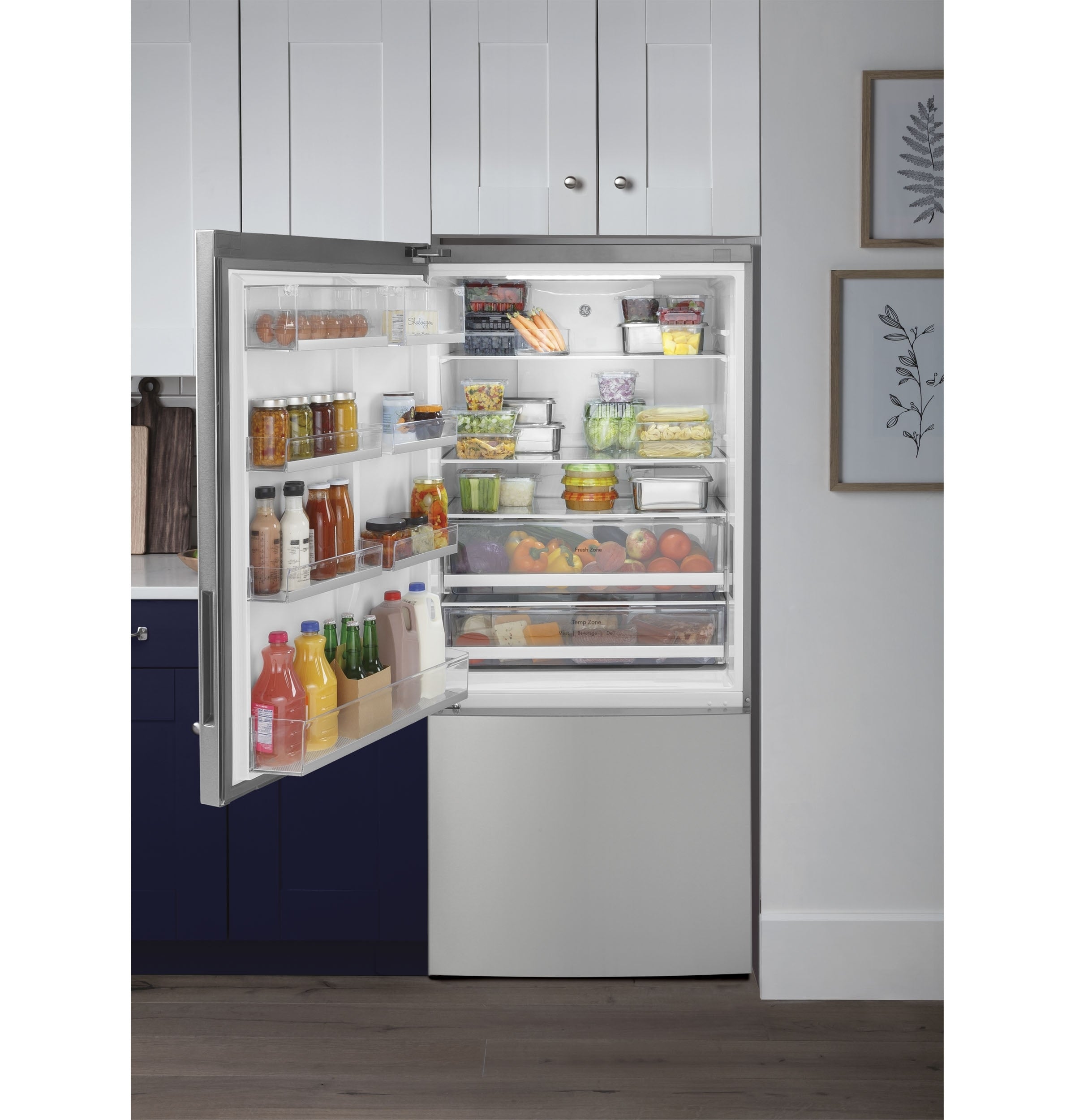 GE - 31.1 Inch 17.7 cu. ft Bottom Mount Refrigerator in Stainless - GBE17HYRFS