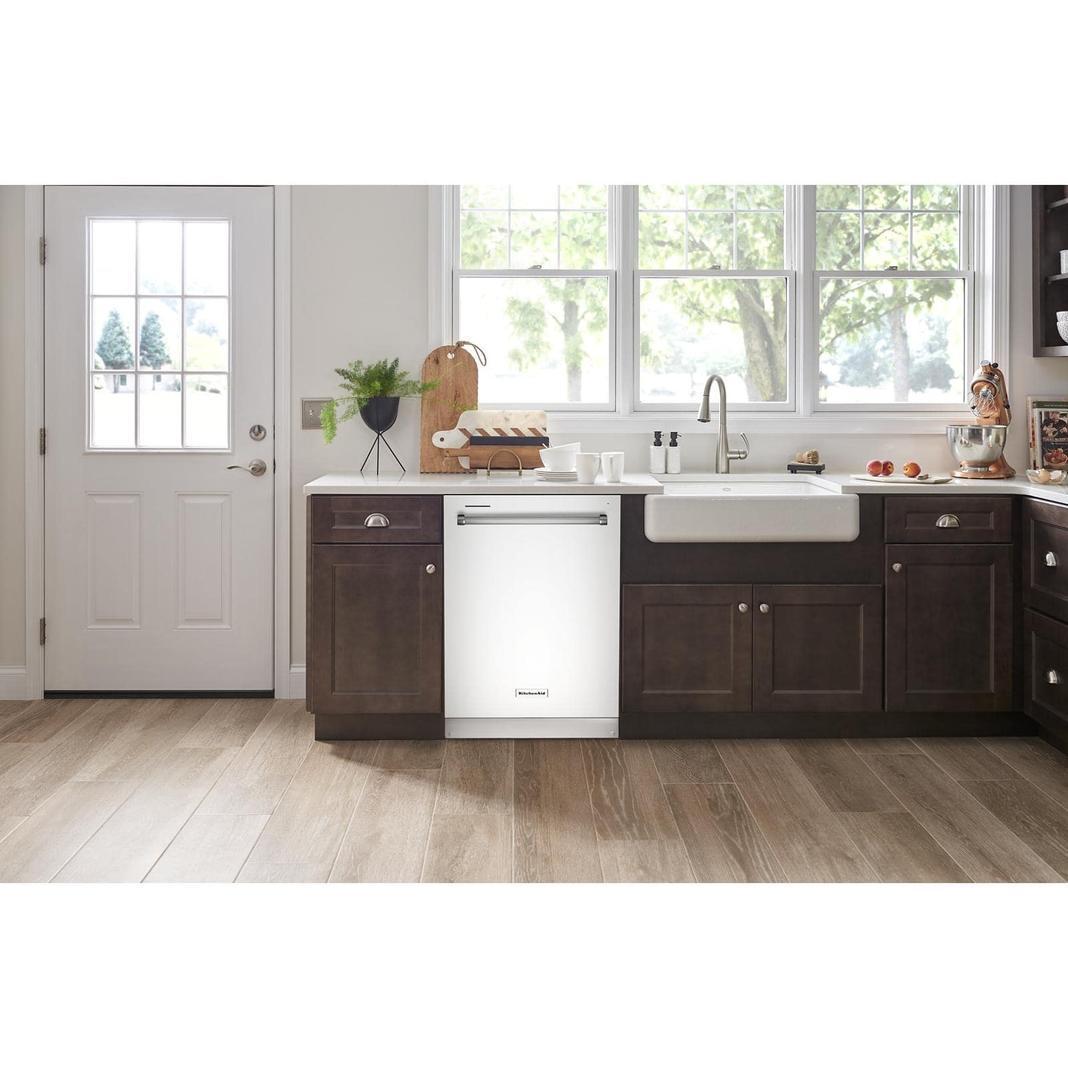 KitchenAid - 39 dBA Built In Dishwasher in White - KDTE204KWH