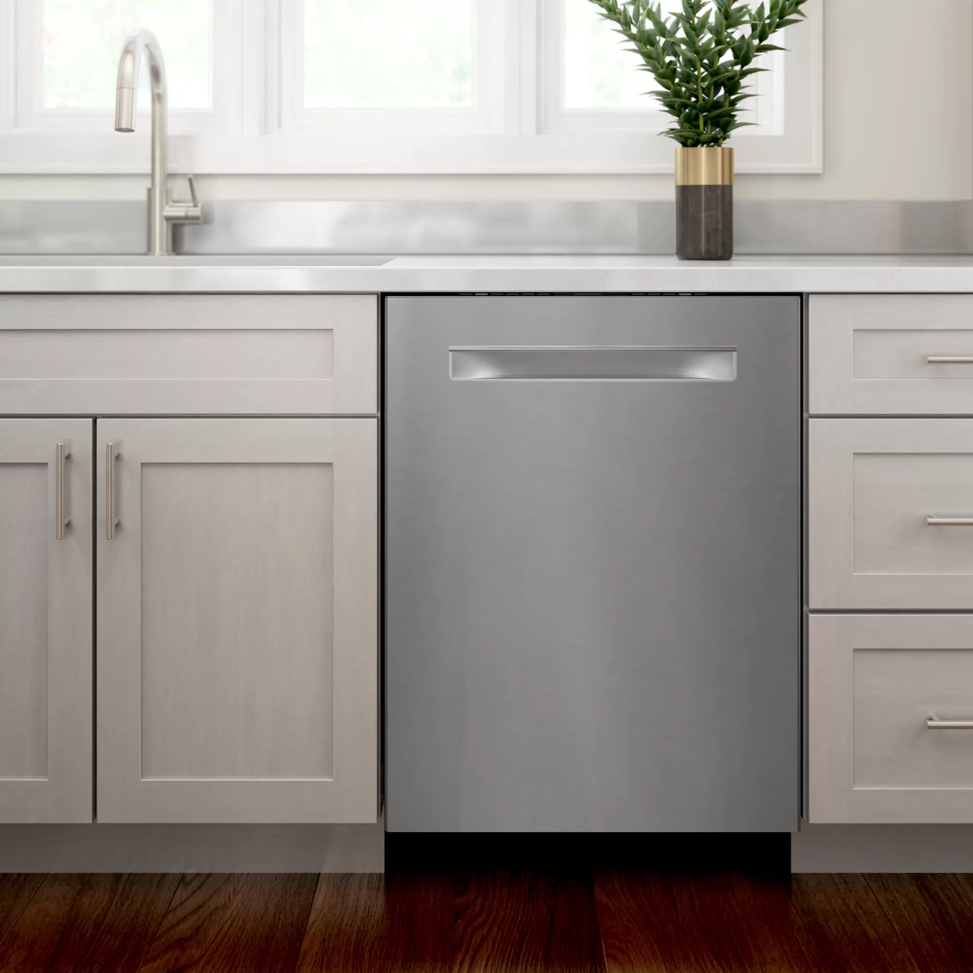 Bosch 42 dBA Built In Dishwasher in Stainless SHPM78Z55N